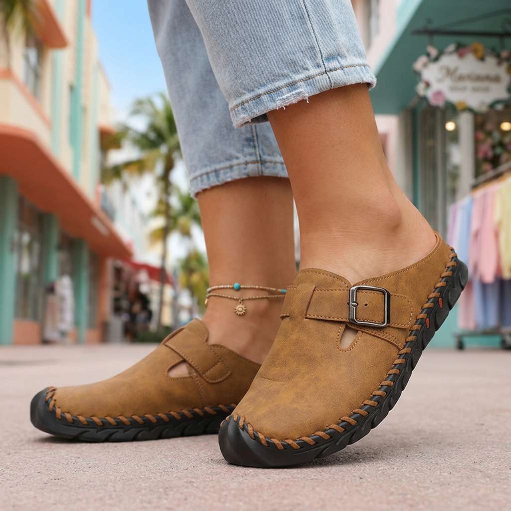 Sophie | Buckle Clogs