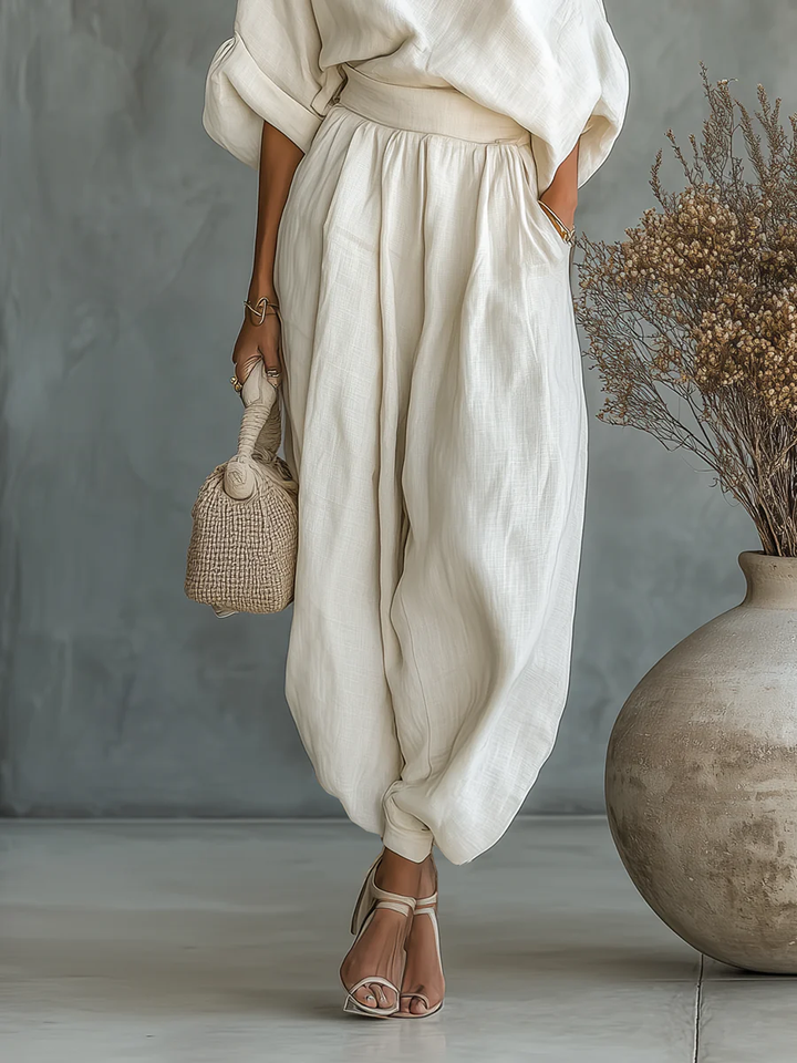 Sophie™ | Two-Piece Set with Off-the-Shoulder Design