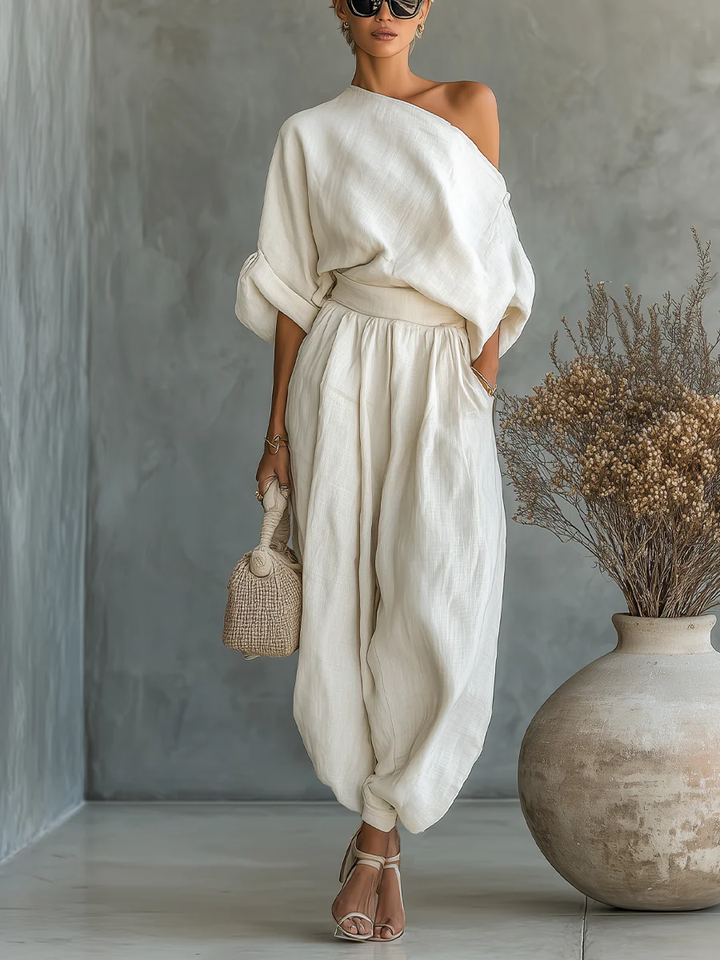 Sophie™ | Two-Piece Set with Off-the-Shoulder Design